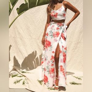LULUS TWO PIECE MAXI DRESS 🌺